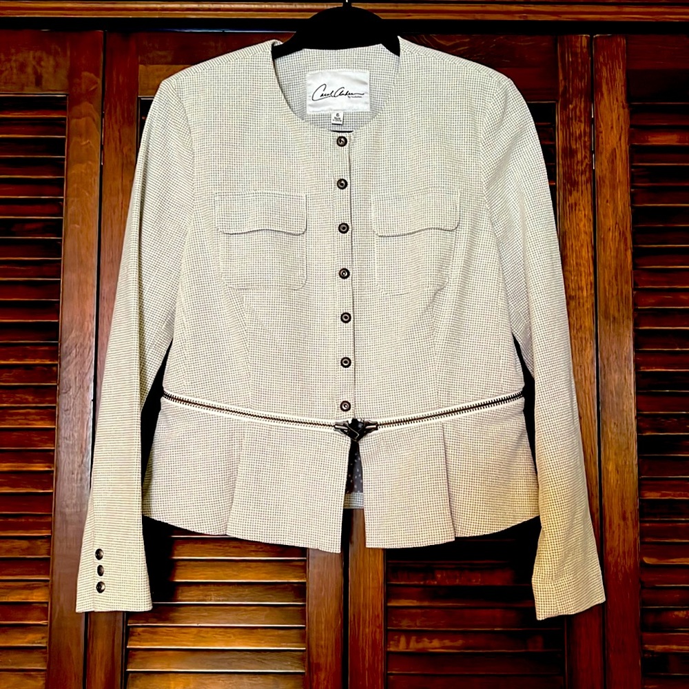 Carol Anderson by invitation blazer, size 6